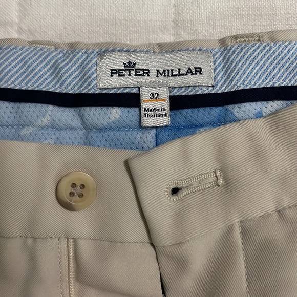 Peter Millar Salem Peformance Short - Size 32 - Picture 3 of 5